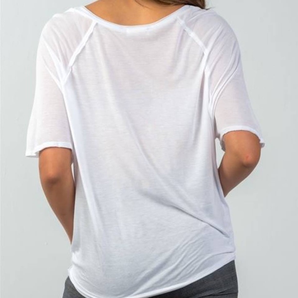 CLASSIC RELAXED TEE in WHITE - Picture 4 of 5